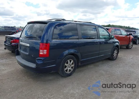 2008 Chrysler Town & Country Touring from USA, damaged, VIN 2A8HR54P38R635253
